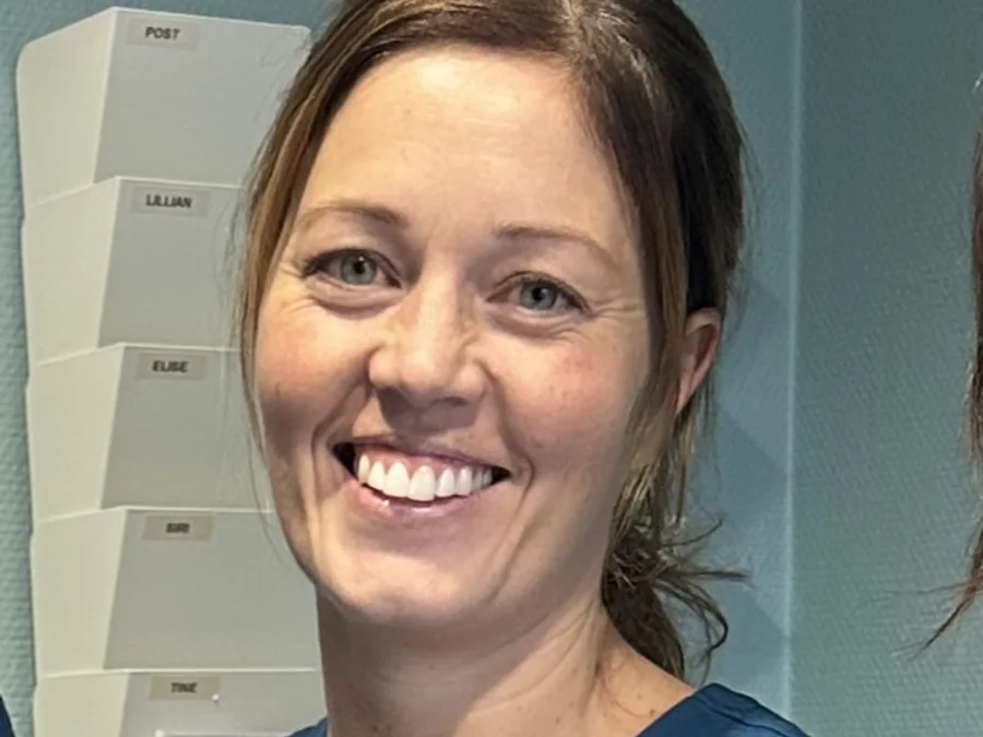 Tannlege Helene Birkeland Lindtveit ved Lillesand Tannlegesenter